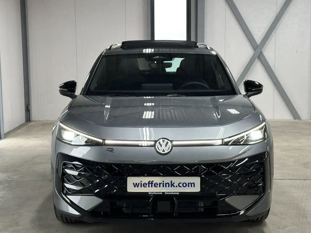 Volkswagen T-Roc 1.5 eTsi R-Line First Edition | Trekhaak | uit 2026, foto 5
