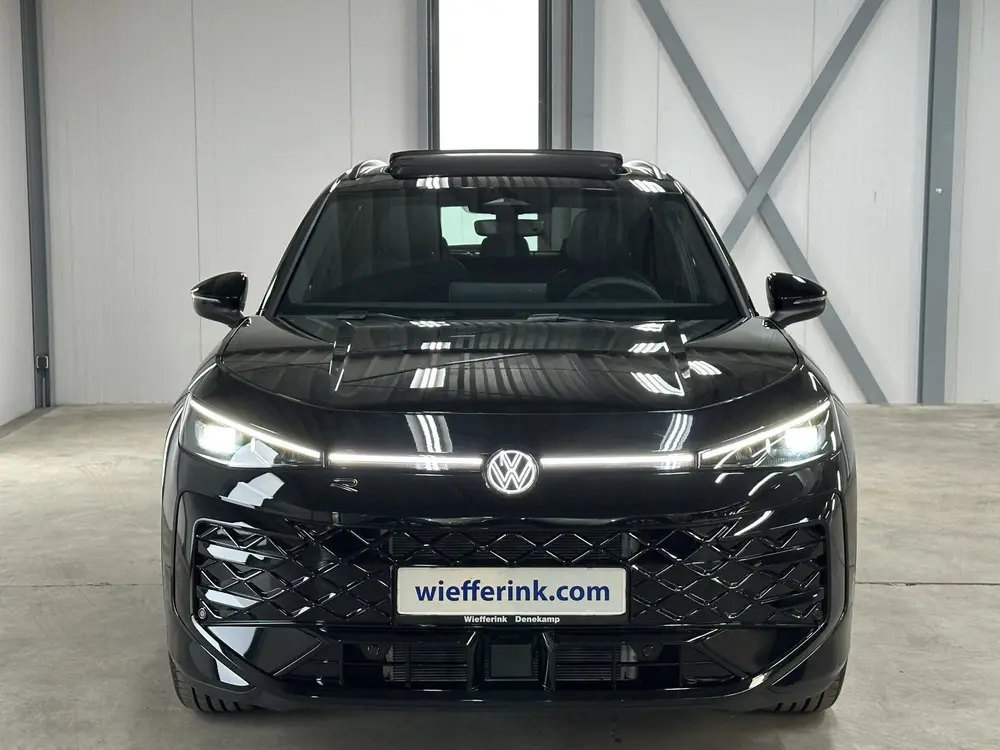 Volkswagen T-Roc 1.5 eTsi R-Line First Edition | Trekhaak | uit 2026, foto 5