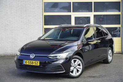 Volkswagen Golf Variant 1.0 TSI Life BJ2021 Lmv 16" | Led V+ uit 2021