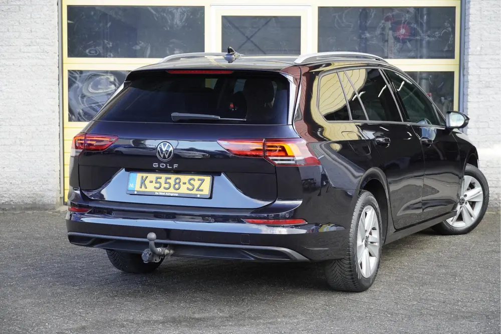 Volkswagen Golf Variant 1.0 TSI Life BJ2021 Lmv 16" | Led V+ uit 2021, foto 6