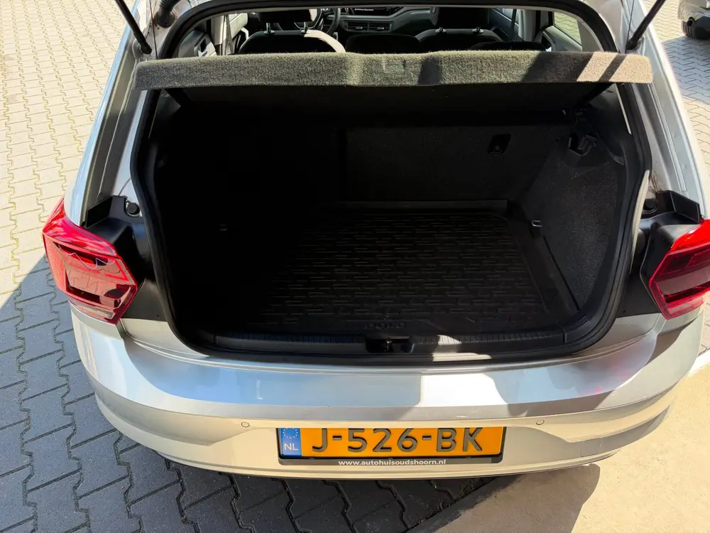 Volkswagen Polo 1.0 TSI Highline Business R uit 2020, foto 10