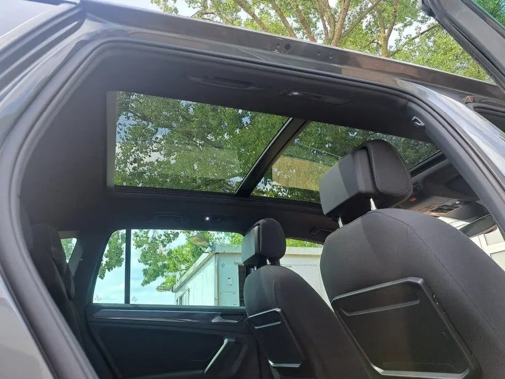 Volkswagen TIGUAN 1.5 TSI 150 Pk ACT R-Line Highline Panodak uit 2019, foto 6