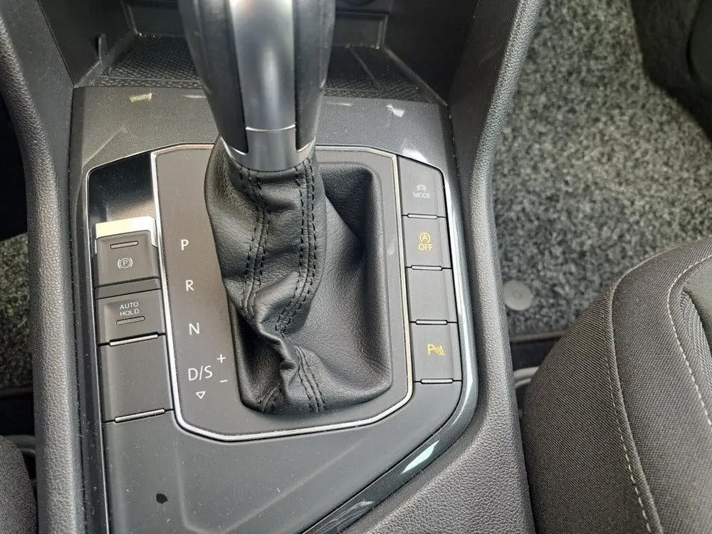 Volkswagen TIGUAN 1.5 TSI 150 Pk ACT R-Line Highline Panodak uit 2019, foto 7