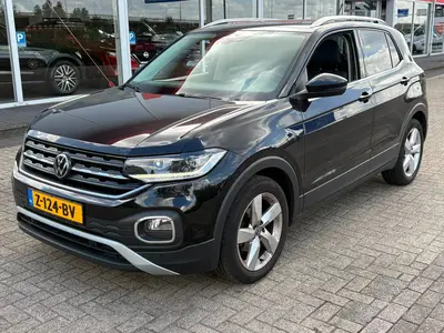 Volkswagen T-Cross 1.5 TSI 150pk 7-DSG 2022 Zwart uit 2022