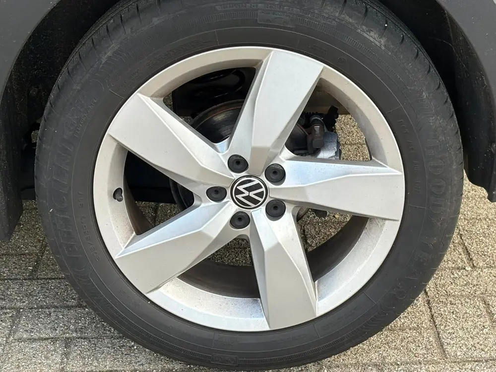 Volkswagen T-Cross 1.5 TSI 150pk 7-DSG 2022 Zwart uit 2022, foto 9