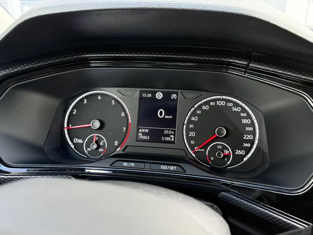 Volkswagen T-Cross 1.0 TSI Life | LED | CarPlay | Adaptive C uit 2023, foto 9