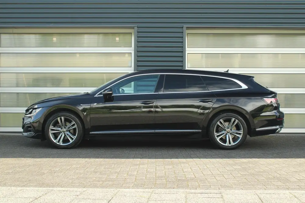 Volkswagen Arteon Shooting Brake 1.4 TSI eHybrid 218pk DSG R uit 2021, foto 16