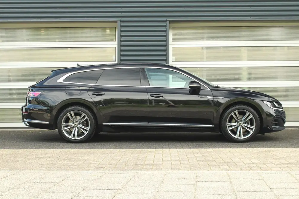Volkswagen Arteon Shooting Brake 1.4 TSI eHybrid 218pk DSG R uit 2021, foto 3