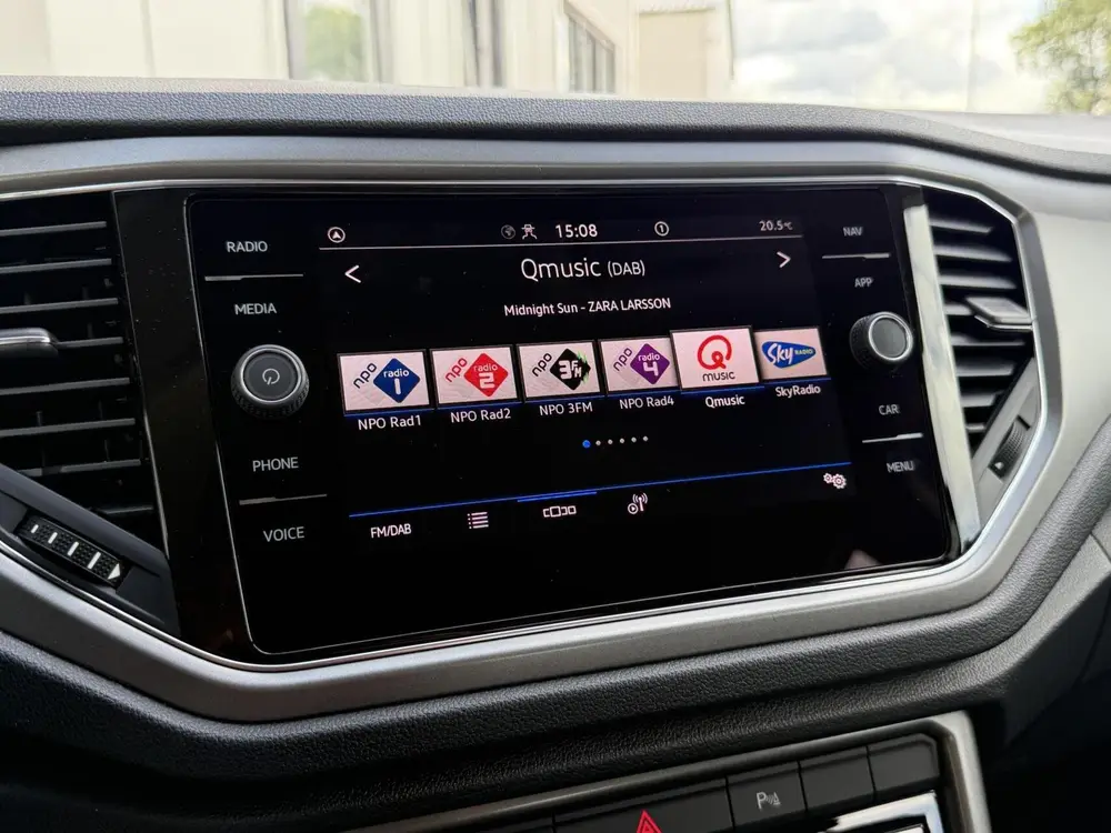 Volkswagen T-Roc 1.5 TSI Style Business | LED | CarPlay | Na uit 2022, foto 15