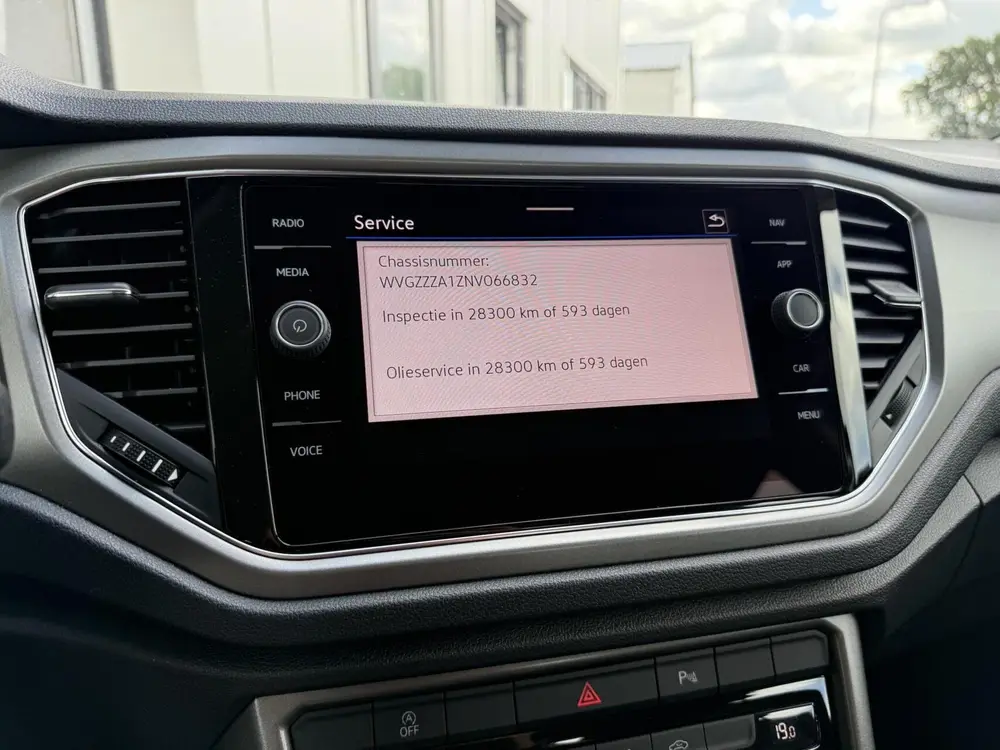 Volkswagen T-Roc 1.5 TSI Style Business | LED | CarPlay | Na uit 2022, foto 16