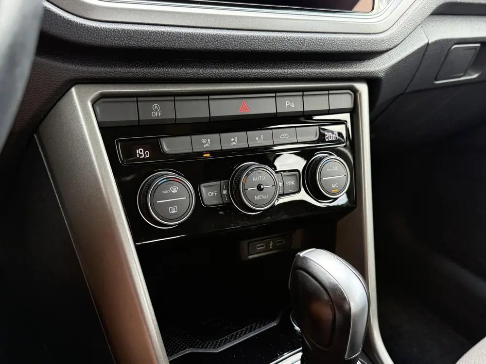 Volkswagen T-Roc 1.5 TSI Style Business | LED | CarPlay | Na uit 2022, foto 17