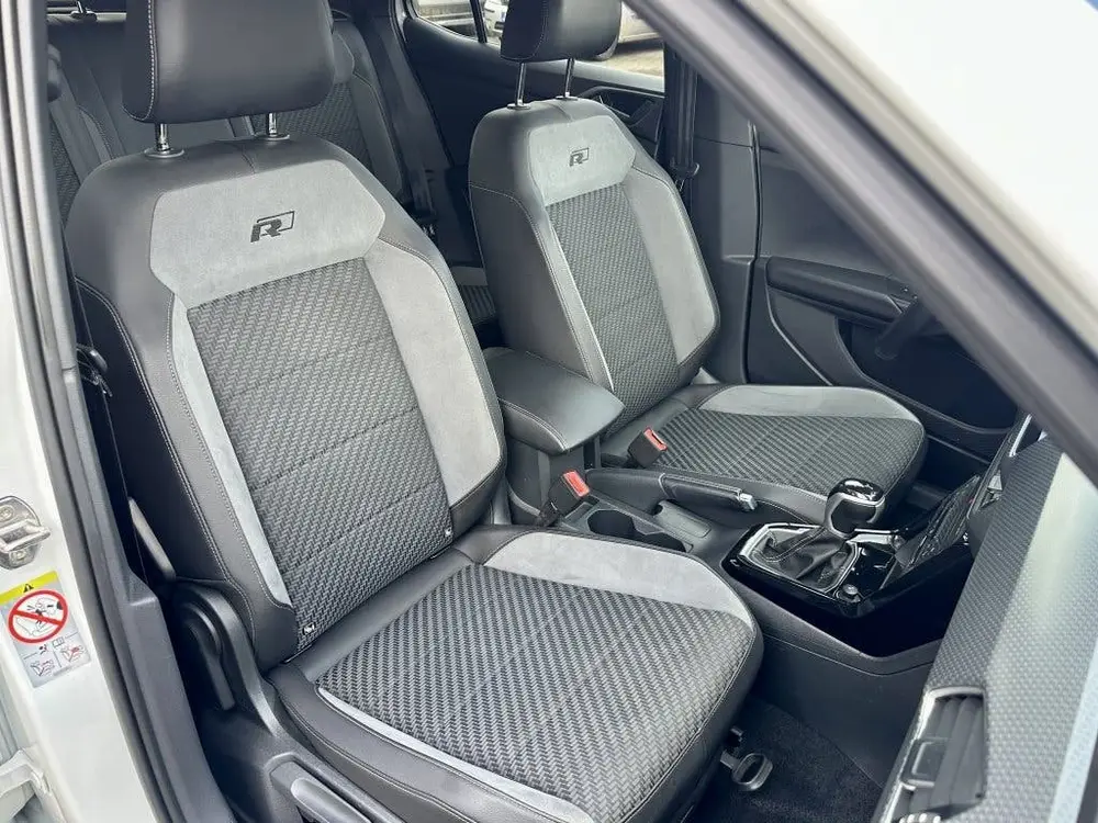 Volkswagen T-Cross 1.0 TSI R-Line 110PK DSG Automaat Camera uit 2022, foto 4