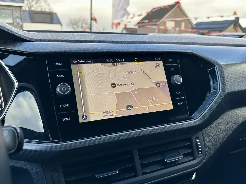 Volkswagen T-Cross 1.0 TSI R-Line 110PK DSG Automaat Camera uit 2022, foto 5
