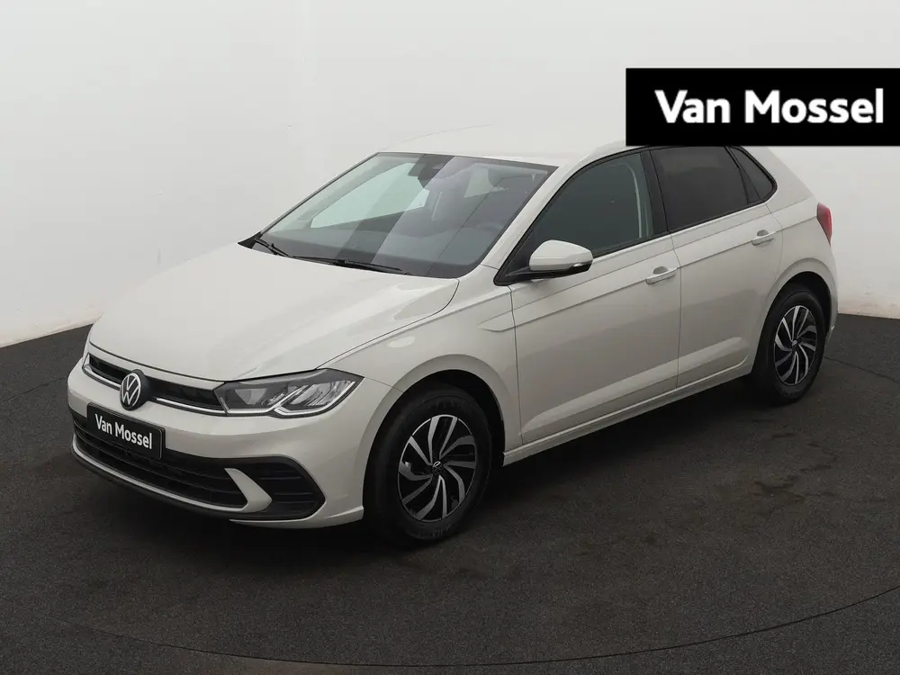 Volkswagen Polo 1.0 TSI Life Edition 95pk | Navigatie | Appl uit 2026