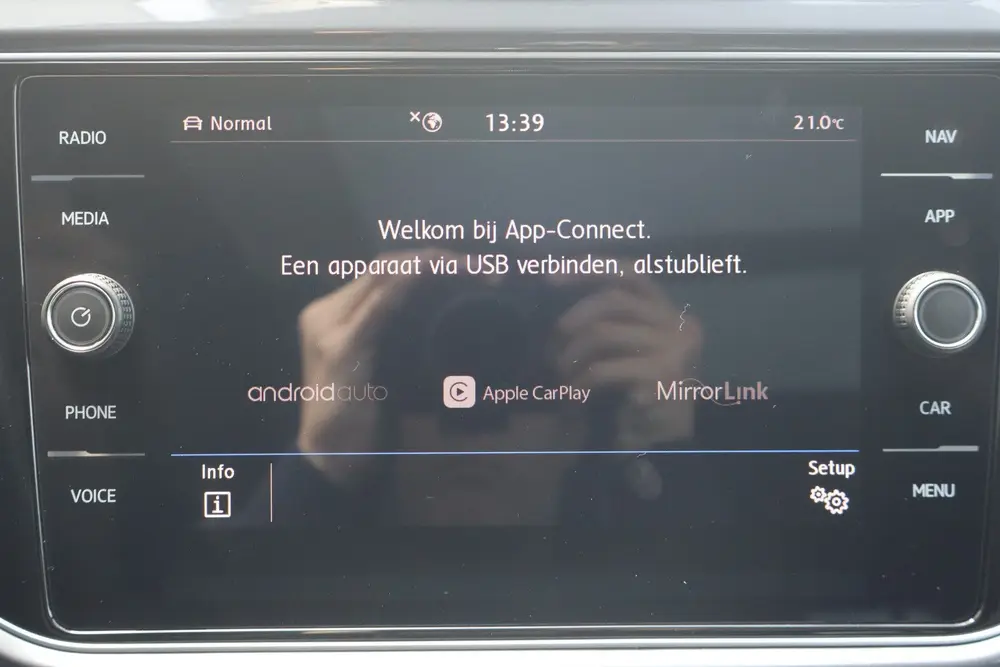 Volkswagen T-Roc 2.0 TSI 4Motion Sport - NL- Auto! Stoelverw uit 2020, foto 8