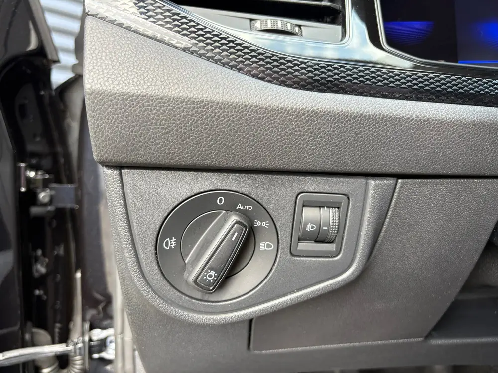 Volkswagen Polo 1.0 TSI Life LM VELGEN/ CARPLAY/ PARKEERSENS uit 2021, foto 10