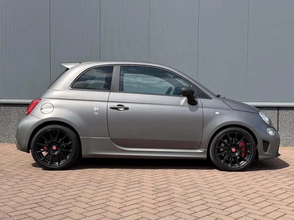 Abarth 595 1.4 T-Jet Competizione 70th Anniversary BEATS | C uit 2019, foto 8