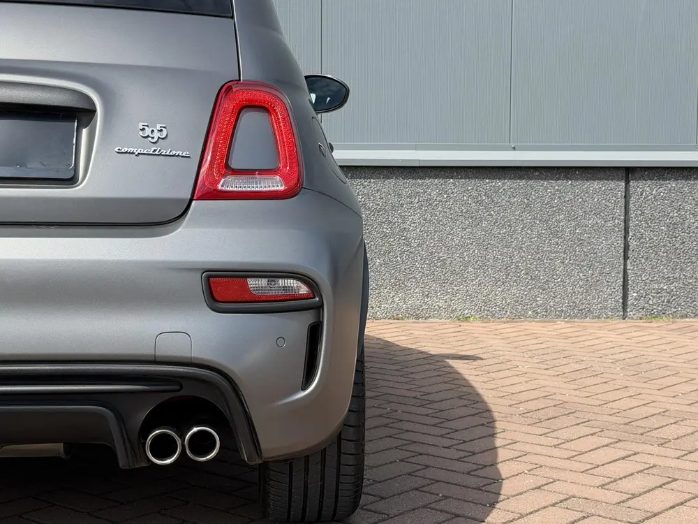 Abarth 595 1.4 T-Jet Competizione 70th Anniversary BEATS | C uit 2019, foto 9