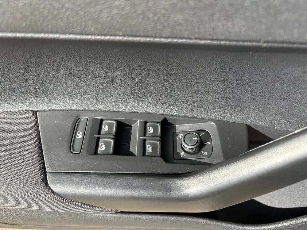 Volkswagen Polo 1.0 TSI Comfortline CARPLAY/ NAVI/ PARKEERSE uit 2021, foto 9