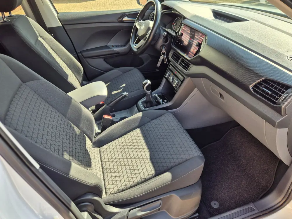 Volkswagen T-Cross 1.0 TSI Life 70Kw / 95Pk uit 2020, foto 7
