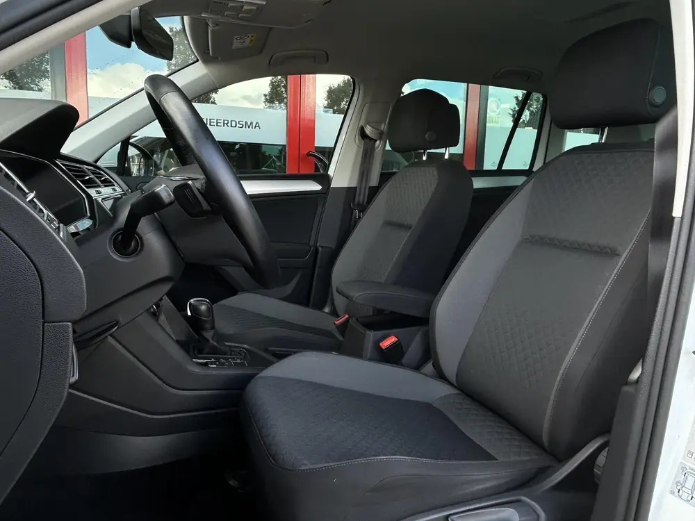 Volkswagen Tiguan 1.5 TSI R-Line | Trekhaak | Adaptieve Crui uit 2019, foto 5