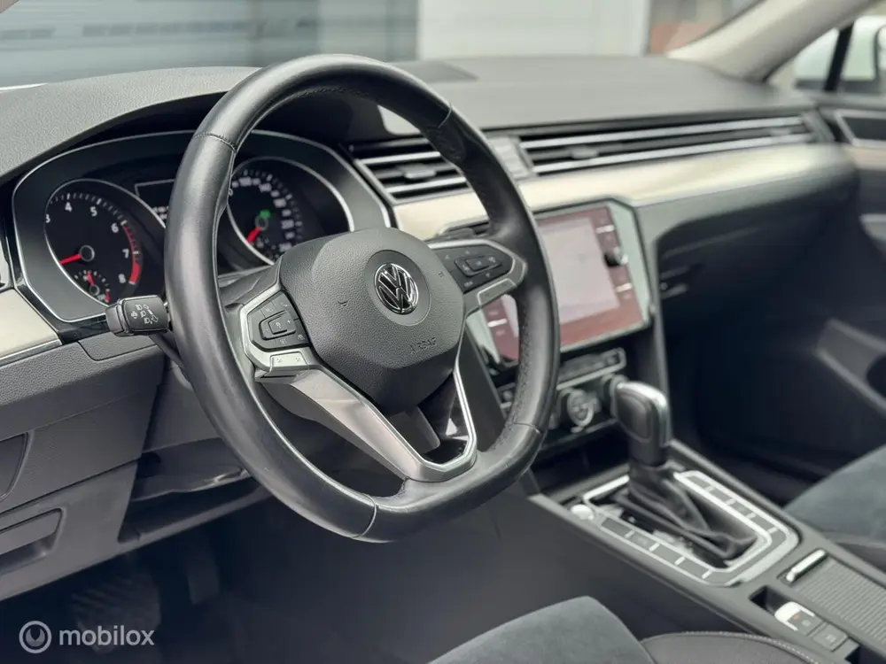 Volkswagen Passat 1.5 TSI Elegance Business R | DSG | Ergo | uit 2019, foto 17