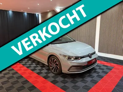 Volkswagen GOLF 1.5 eTSI Style DSG Automaat Pano Memory-Mass uit 2021