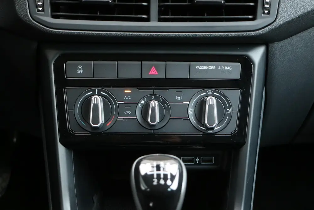 Volkswagen T-Cross 1.0 TSI Life | Trekhaak! | Goed onderhoud uit 2019, foto 14