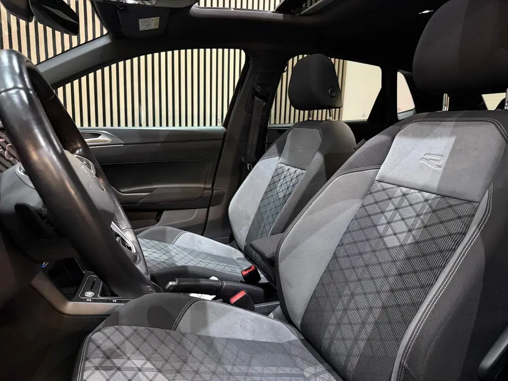 Volkswagen Polo 1.0 TSI R-Line Business originele km's Pano uit 2022, foto 17