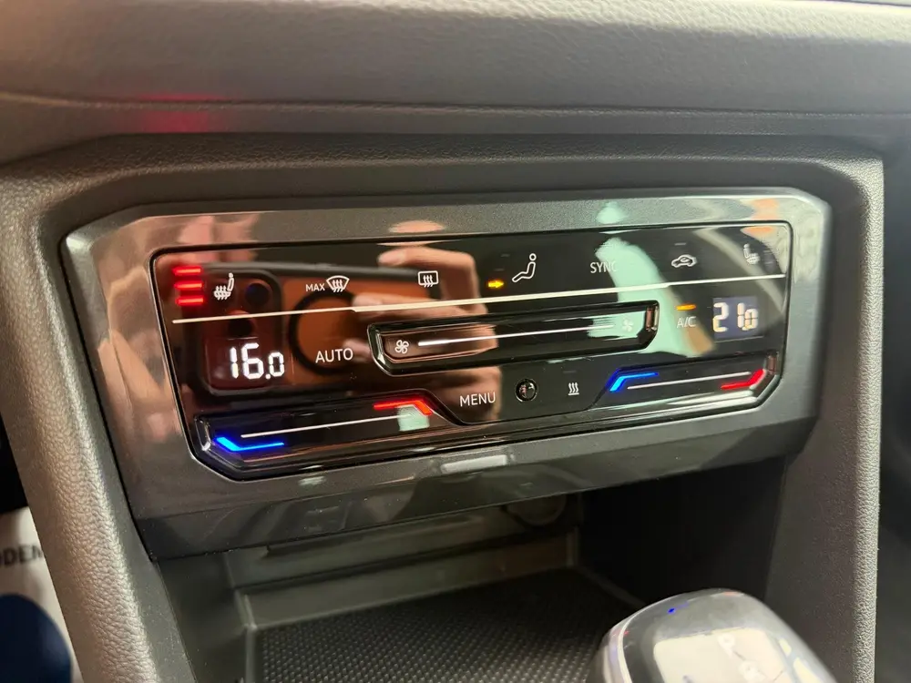Volkswagen Tiguan 1.5 TSI BOVAG GARANTIE CAMERA/TREKHAAK/CAR uit 2020, foto 13