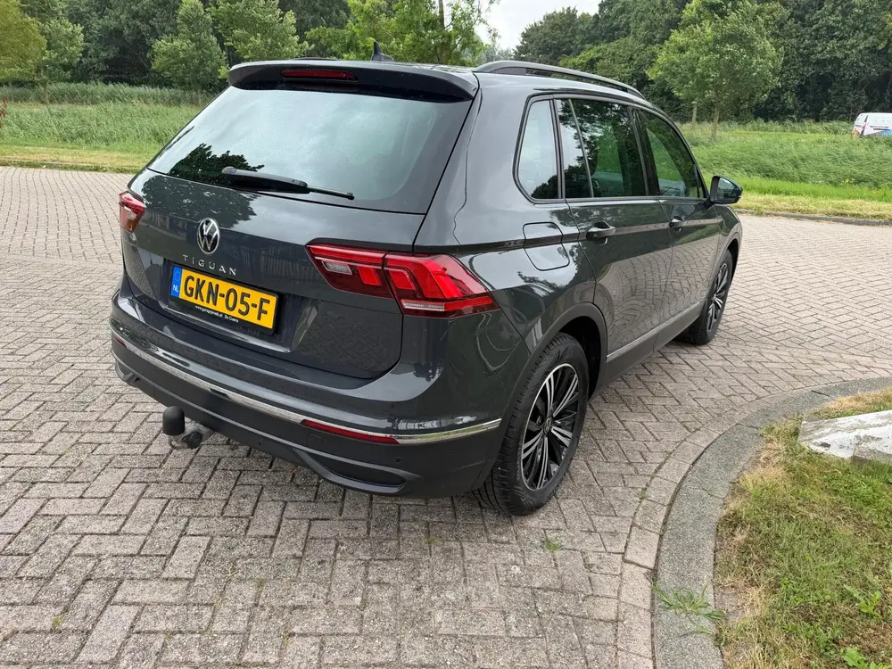 Volkswagen Tiguan 1.5 TSI BOVAG GARANTIE CAMERA/TREKHAAK/CAR uit 2020, foto 16