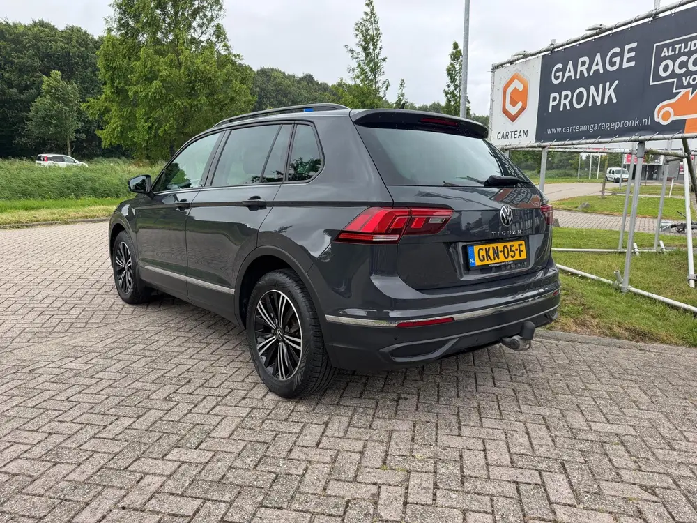Volkswagen Tiguan 1.5 TSI BOVAG GARANTIE CAMERA/TREKHAAK/CAR uit 2020, foto 5