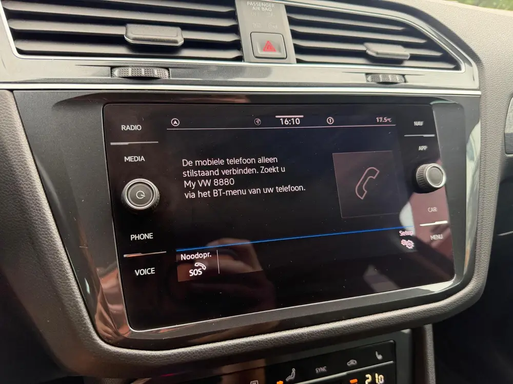 Volkswagen Tiguan 1.5 TSI BOVAG GARANTIE CAMERA/TREKHAAK/CAR uit 2020, foto 9