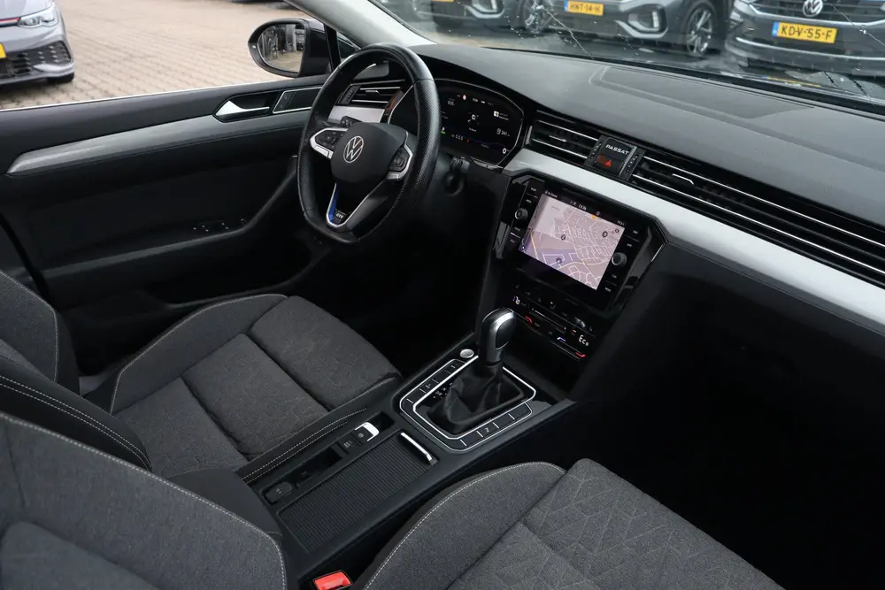 Volkswagen Passat Variant 1.4 TSI PHEV GTE Business | Trekha uit 2022, foto 12