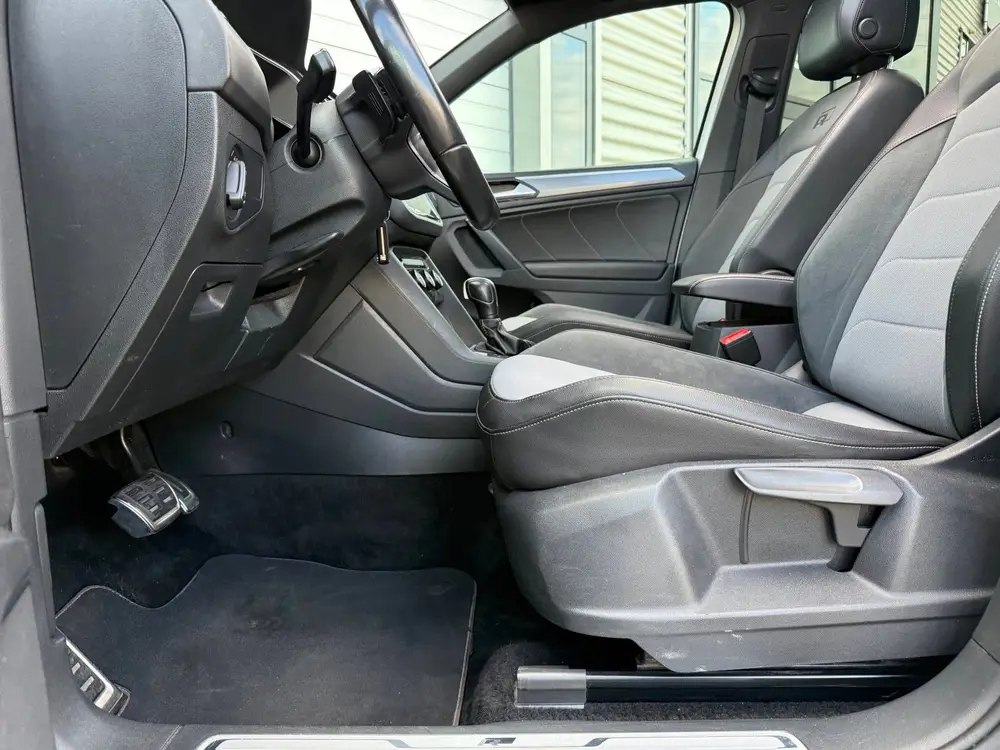Volkswagen Tiguan 1.5 TSI ACT R-line Pano Xenon org NL uit 2020, foto 8