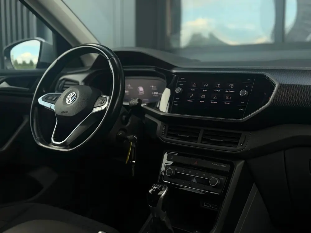 Volkswagen T-Cross 1.0 TSI Life | Carplay | LaneAssist | ACC uit 2020, foto 3