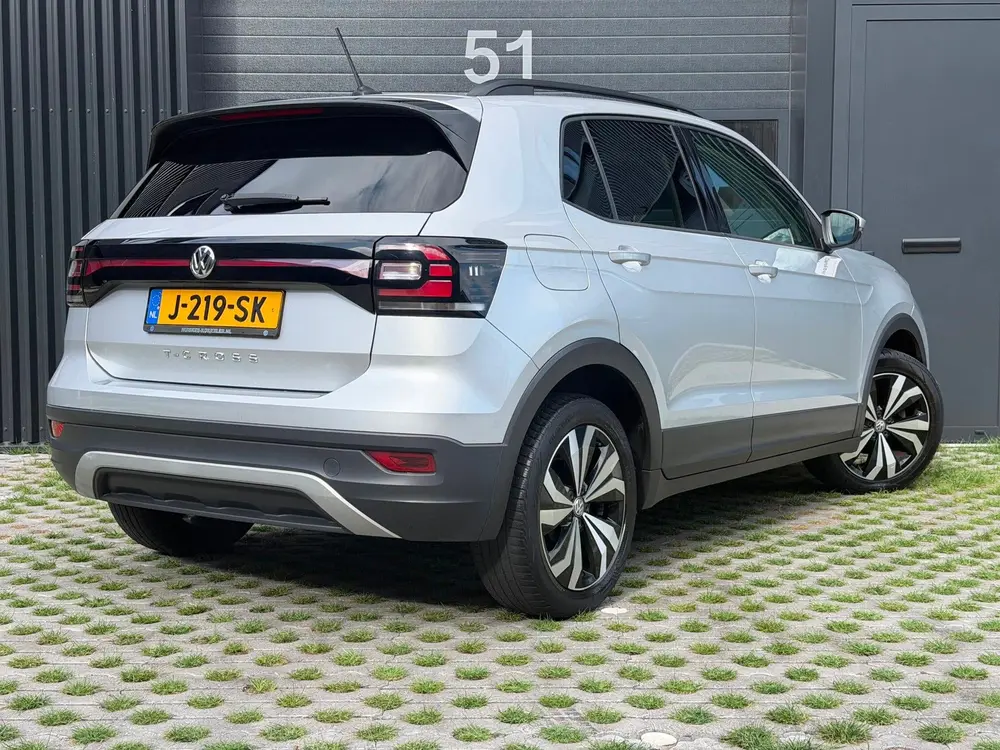 Volkswagen T-Cross 1.0 TSI Life | Carplay | LaneAssist | ACC uit 2020, foto 4