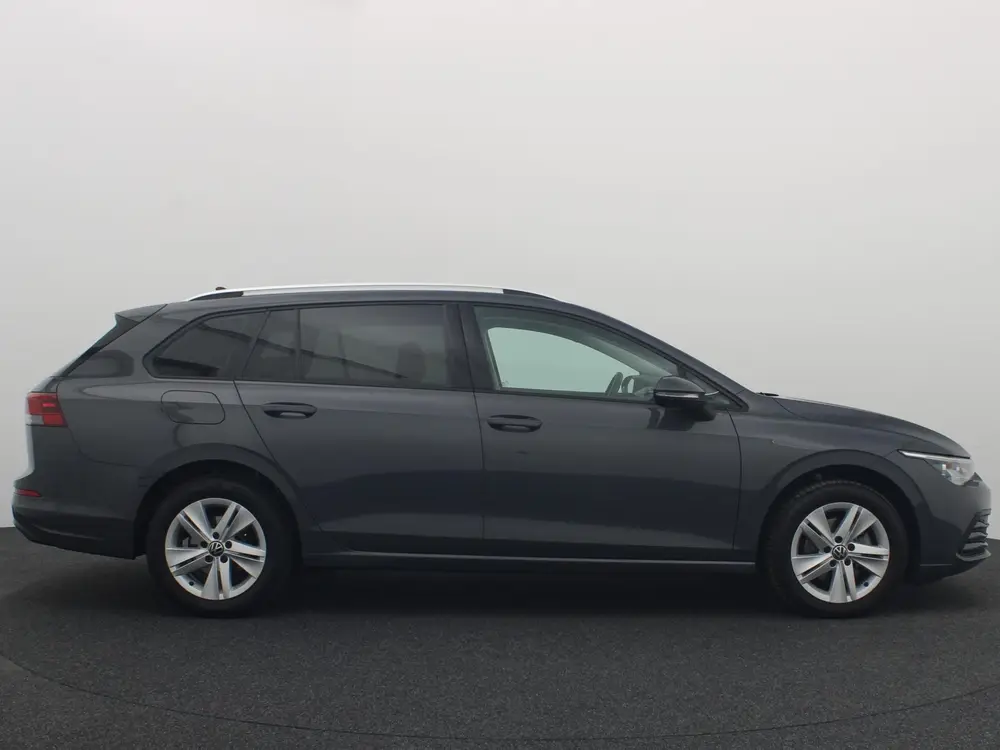 Volkswagen Golf Variant 1.5 eTSI Life Business AUTOMAAT / TR uit 2022, foto 18