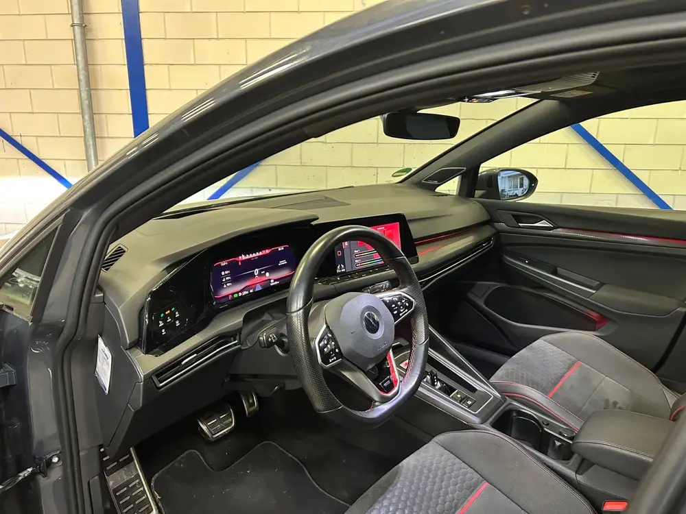 Volkswagen Golf 2.0 TSI GTI Pano uit 2021, foto 17