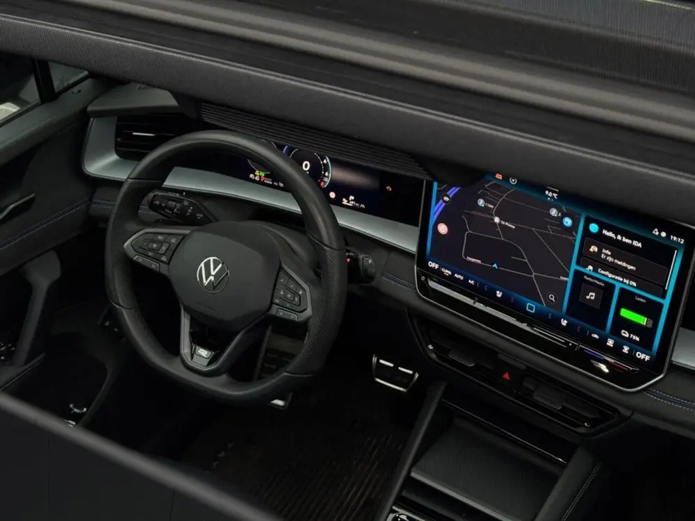 Volkswagen Tayron 1.5 eHybrid R-Line Edition | Pano | Leder uit 2025, foto 16