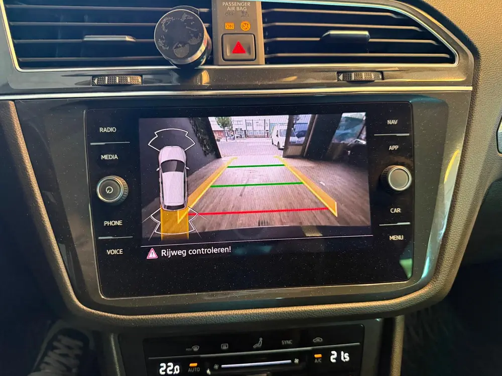 Volkswagen TIGUAN 1.5 TSI Life Business uit 2020, foto 9