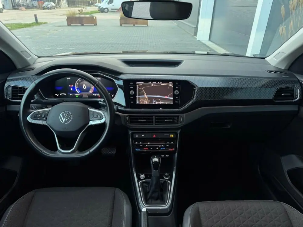 Volkswagen T-Cross 1.0 TSI 3x R-Line | LED | Dodehoek | Carp uit 2023, foto 2