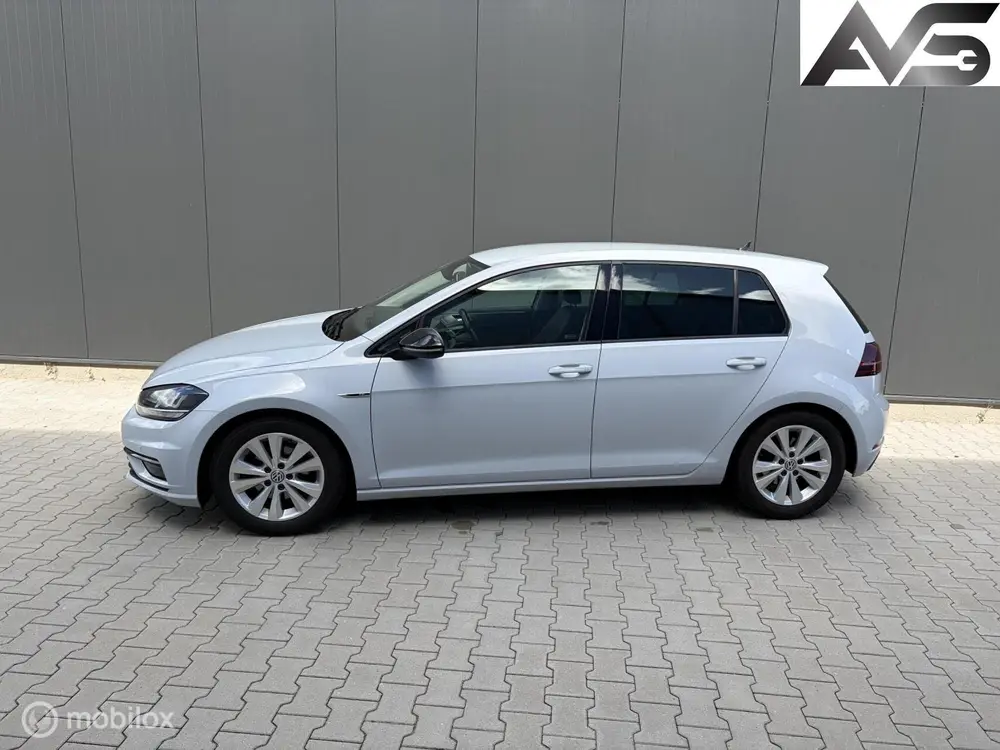 Volkswagen Golf 1.0 TSI Comfortline Business uit 2019, foto 3