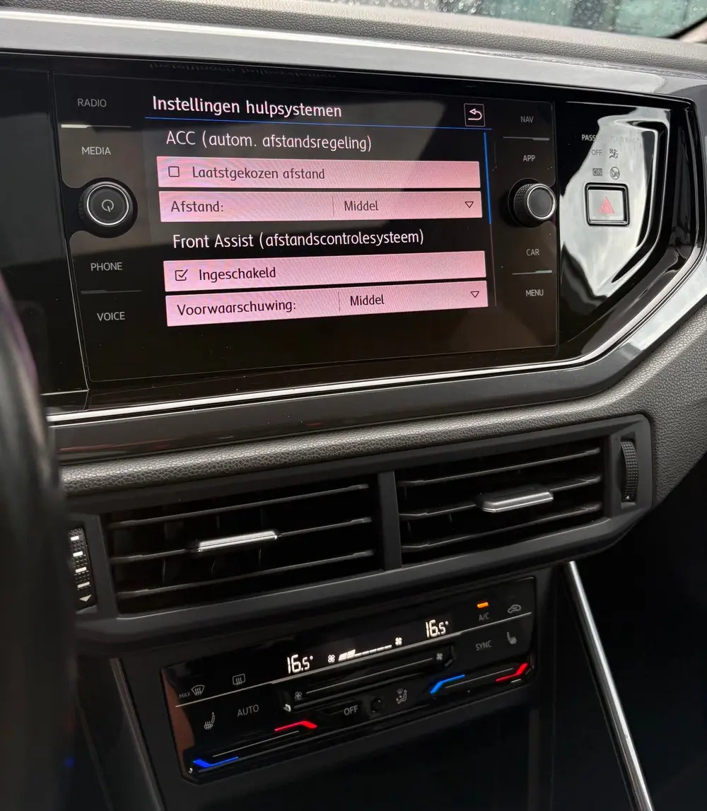 Volkswagen Polo 1.0 TSI Highline/R-Line/Pano/V.Cockpit/Keyle uit 2019, foto 17