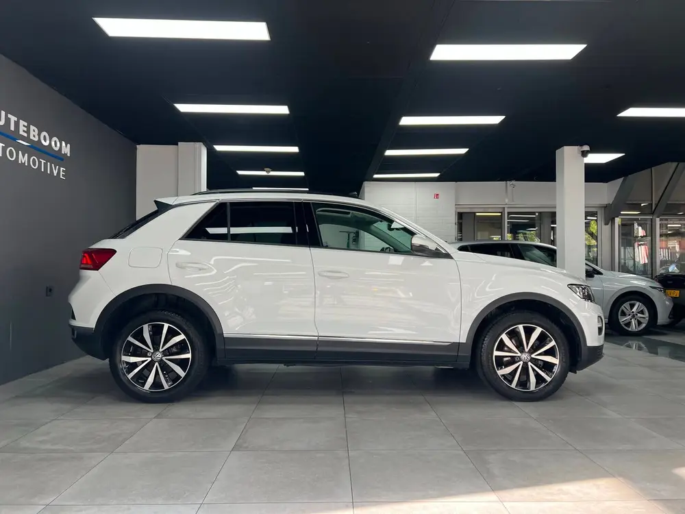 Volkswagen T-Roc 1.5 TSI Elek.koffer|Camera | Virtual | Pano uit 2019, foto 7