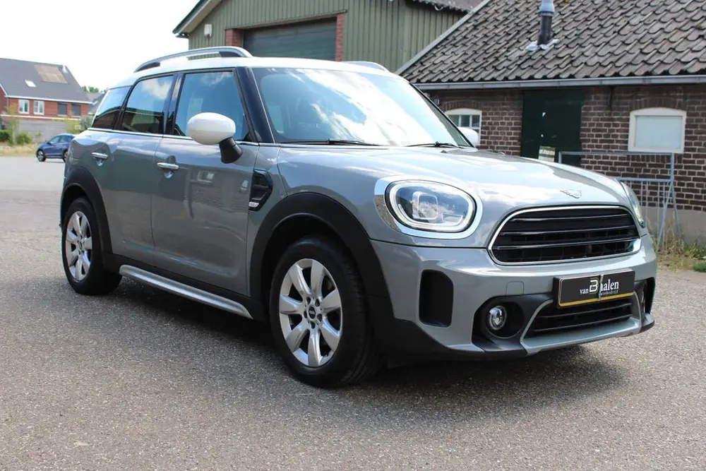 Mini Countryman 1.5 Cooper Edition NAVI ECC LED AUTOM 142000 uit 2021, foto 2