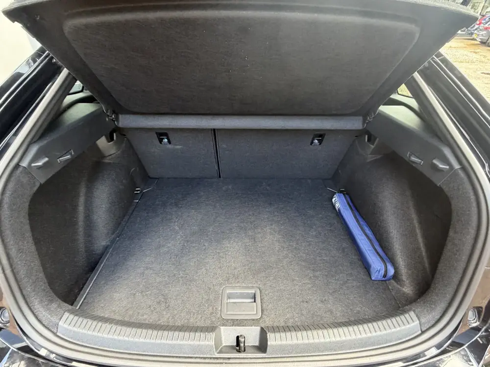 Volkswagen Taigo 1.5 TSI R-Line Business | AppConnect | Pano uit 2025, foto 13