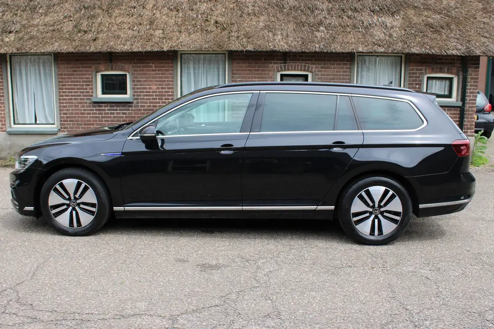 Volkswagen Passat Variant 1.4 TSI PHEV GTE Business SOh 91,2 uit 2022, foto 4