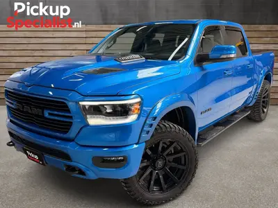 Dodge Ram 1500 5.7 V8 4x4 Crew Cab Big Horn , VERHOOGD , WID uit 2020