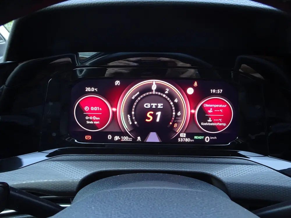 Volkswagen Golf 1.4 eHybrid GTE Automatische airco, navigati uit 2023, foto 9